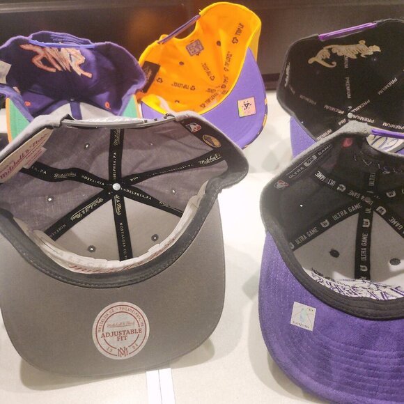 NBA hat lot vintage 9 Hats In Total, Very Had To Find Ones Included! - Picture 15 of 15